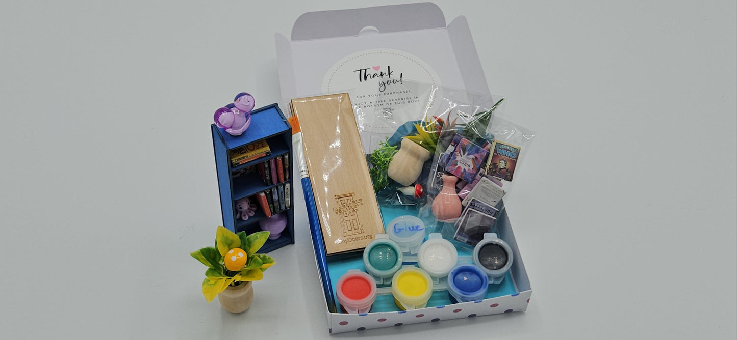 Tiny Bookcase Maker Kit