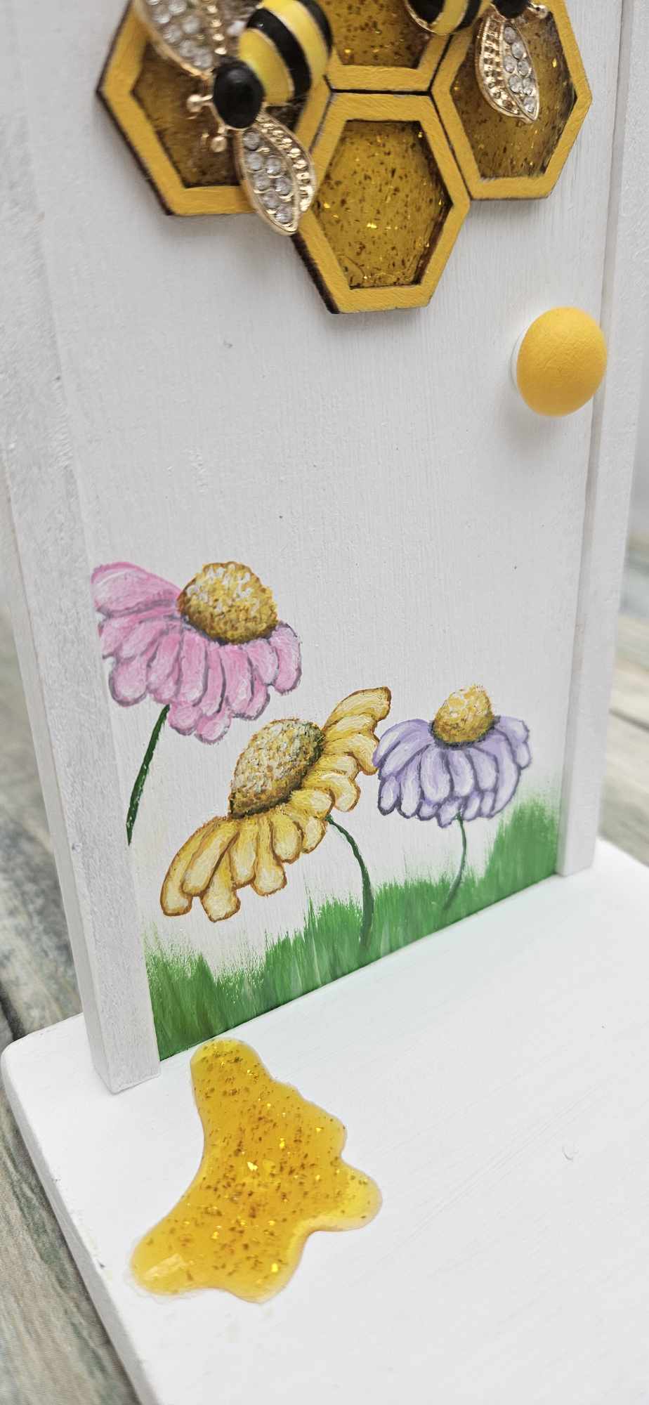 Let it Bee Tiny Door